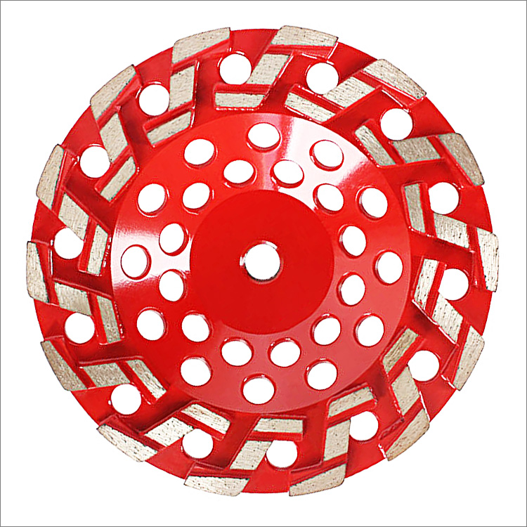 Diamond grinding cup wheels for concrete - Z shape segments